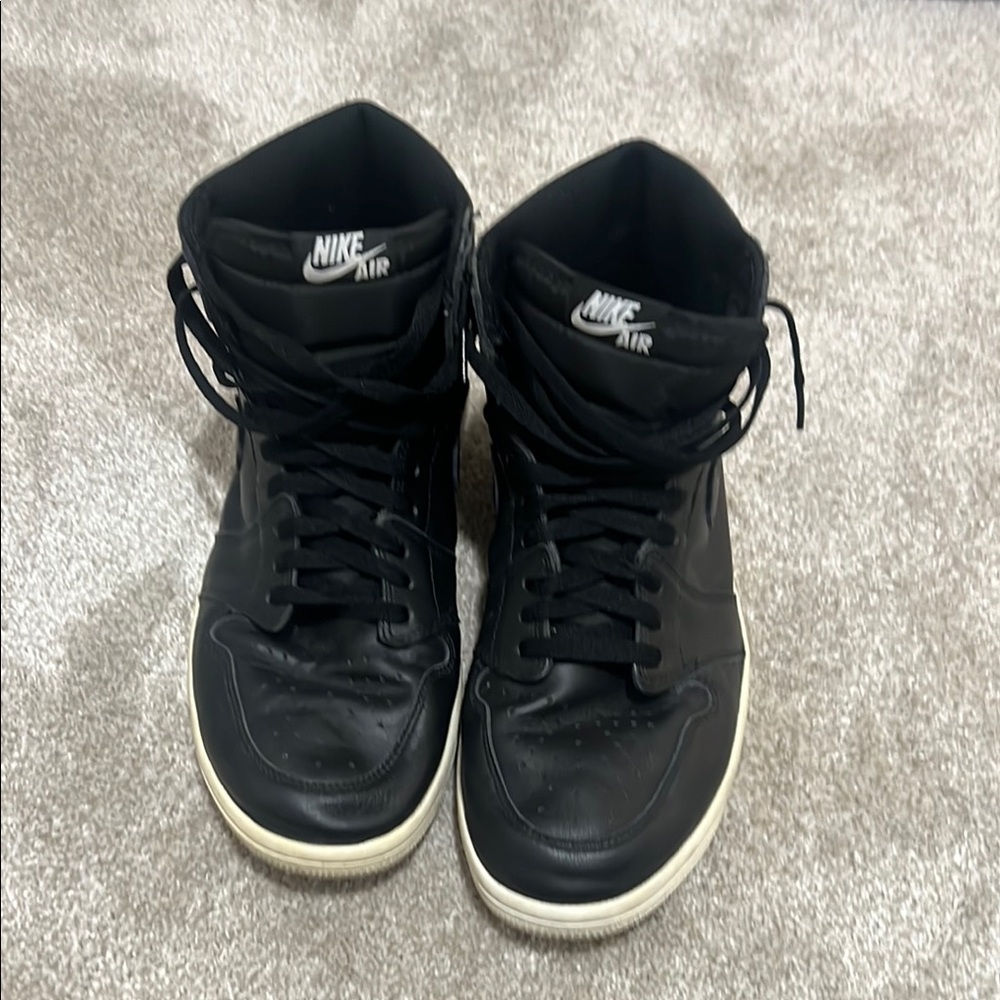 Jordan 1 Cyber Monday Sz 12.5